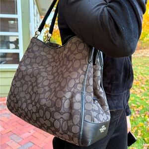 Coach Phoebe Black and Charcoal Shoulder Bag 🖤